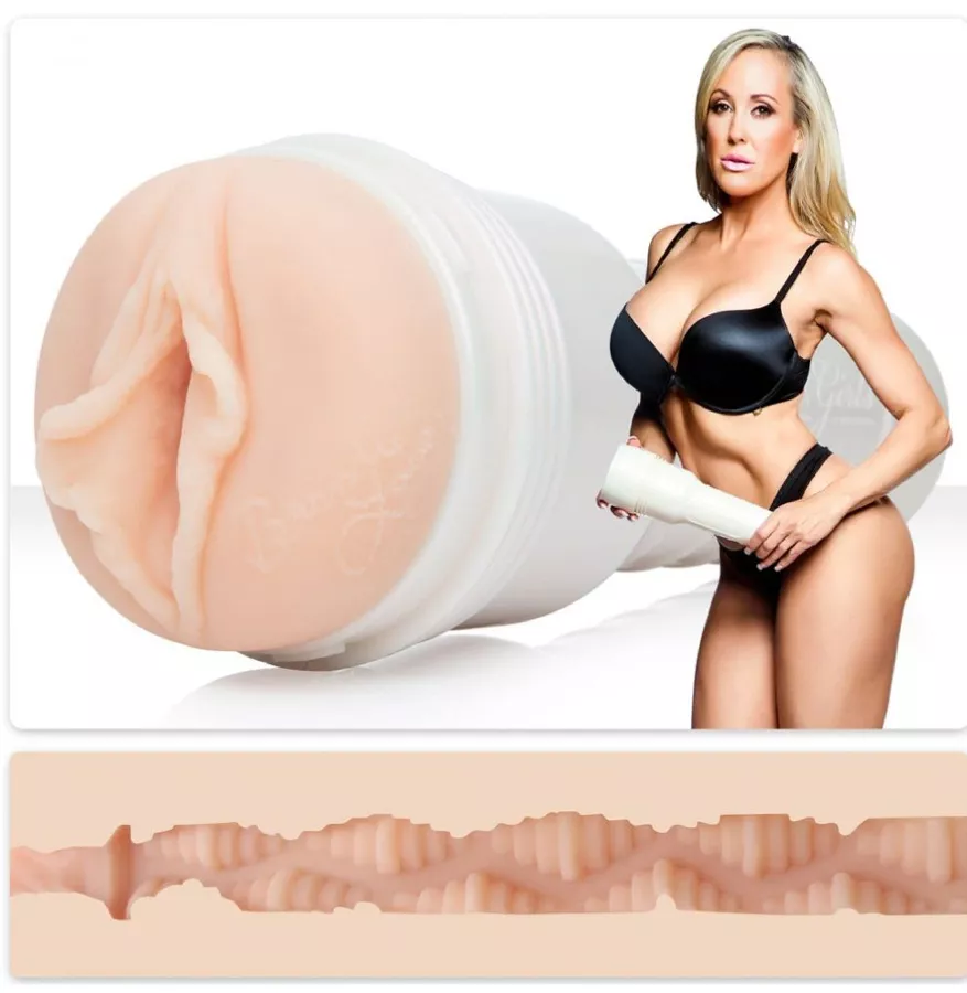 Masturbator Brandi Love Heartthrob
