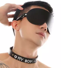 Halsband und Maske Oh my boy
