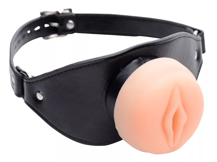 Knebel Pussy Face
