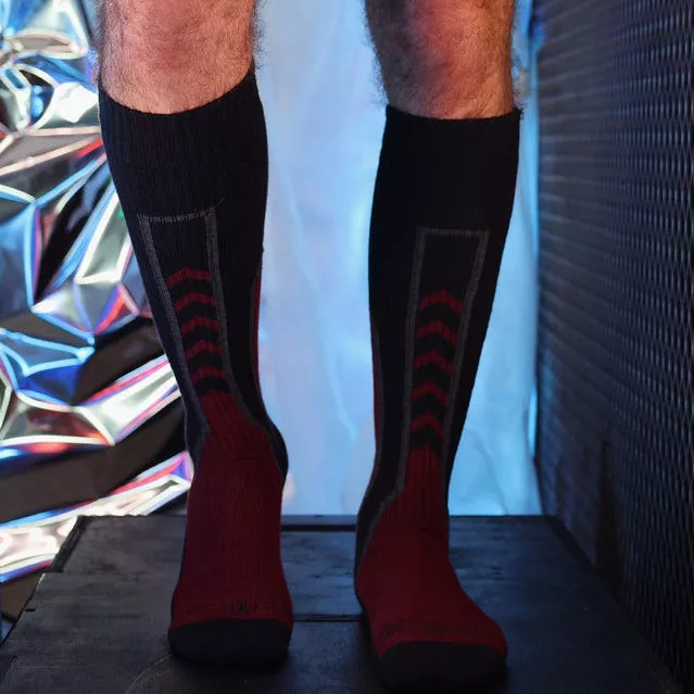 Hohe Socken Sir Splurge Bordeaux