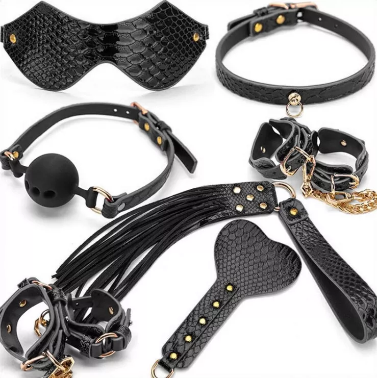BDSM-Set 7-teilig Caiman Schwarz