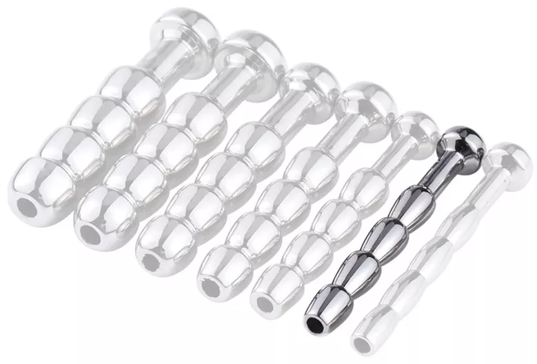Butt plug Harnröhre durchbohrt Cock Top M 4.5cm - Durchmesser 6mm