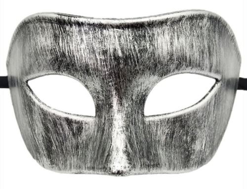 Cassy Silver Mask