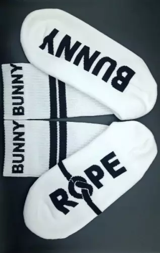 Weiße Socken BUNNY ROPE Sk8erboy – 9/10