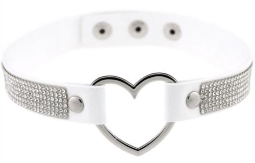 Heart Strass Choker White