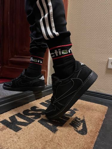 Classics Addiction Black Socks