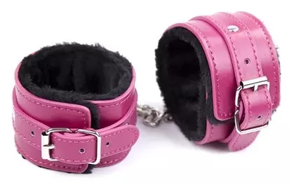 Handgelenkfesseln Furcuffs Schwarz-Rosa – 1/4