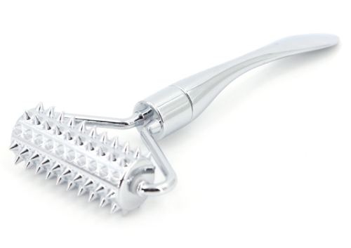 Stachelwalze aus Metall Micro Roller 12cm