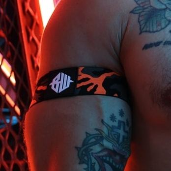 Oberarmmanschetten Neo Camo Schwarz-Neonorange