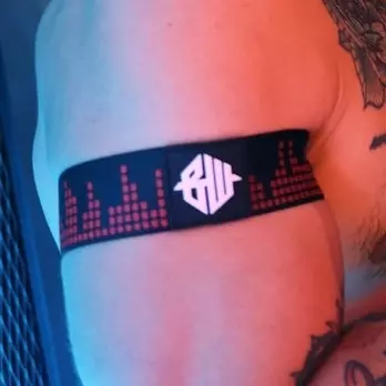 Armbänder Equalizer Schwarz-Rot – 1/12