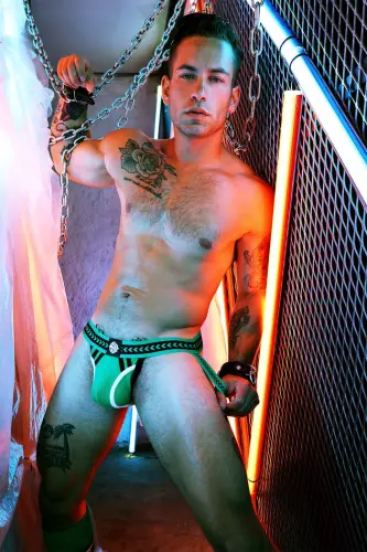 Jockstrap Day's Favorite Tannengrün – 4/6