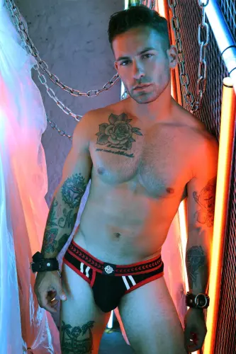 Daddy's Favorite Slip Schwarz-Rot – 5/6