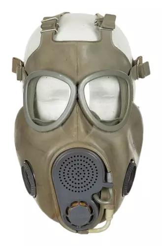 M10M Gas Mask with Hydration System – 1/2