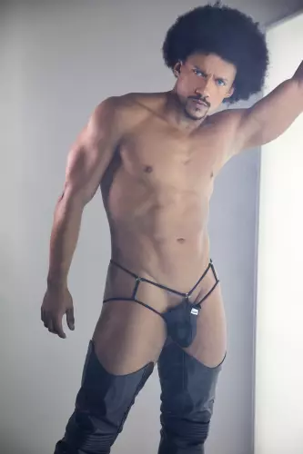 Sexy Jockstrap Guzo Schwarz – 7/10