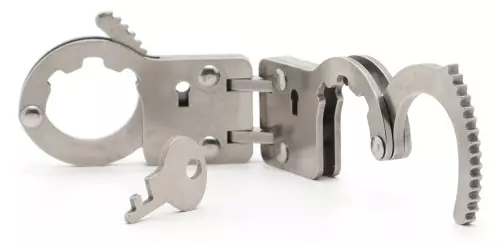 Fingy Restrict Jointed Thumb Cuffs Metal – 3/13