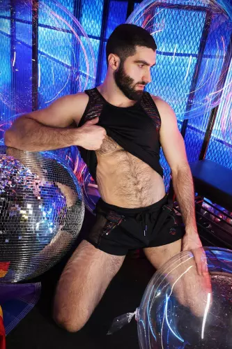 Tanktop Icon Pride Schwarz-Rainbow – 4/11