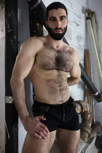 Shorts Icon Pride Schwarz-Rainbow – 9/11