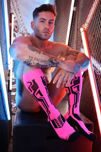 Cyber Sock High Pink – 3/8