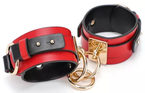 Koffer BDSM Luxury Schwarz-Rot 8 Teile – 6/9
