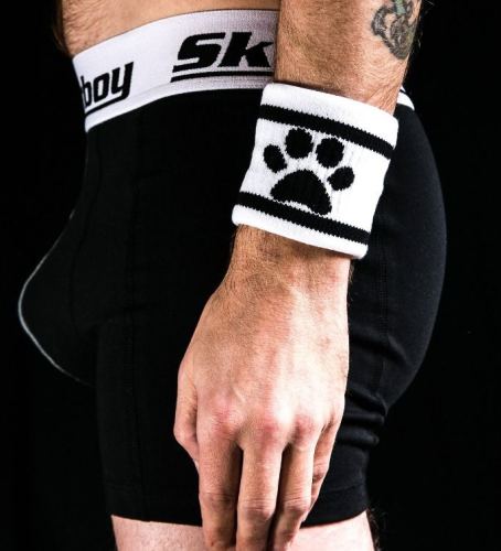 Dog Paw Armband Sk8erboy