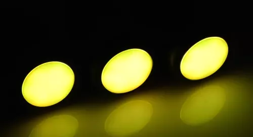 Leuchtender Plug Vibrant Light Up Small 7,5 x 3,5 cm – 18/19