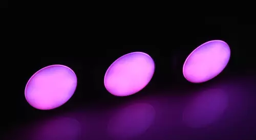 Leuchtender Plug Light Up Medium 8 x 4 cm – 17/19