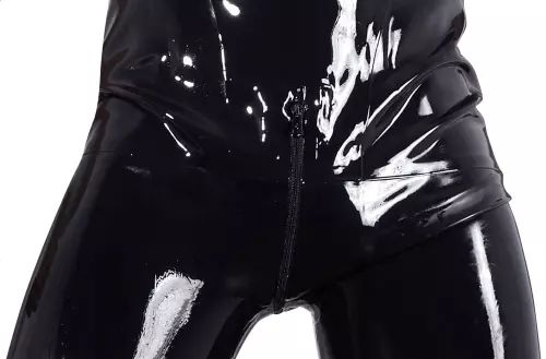 Latex-Kombination mit Reißverschluss – 4/4