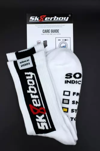 Weiße Socken SMELLY Sk8erboy – 13/16