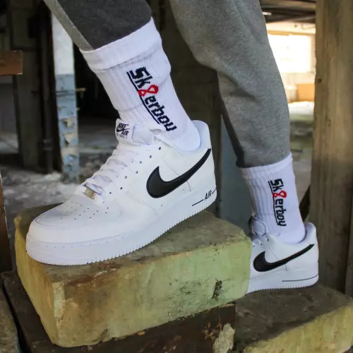 Weiße Socken CREW SOCKS Sk8erboy – 1/15