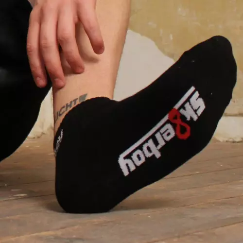 Kurze schwarze Socken QUARTER Sk8erboy – 2/11