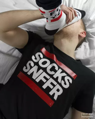 T-Shirt SOCKS SNFFR Sk8erboy – 1/4